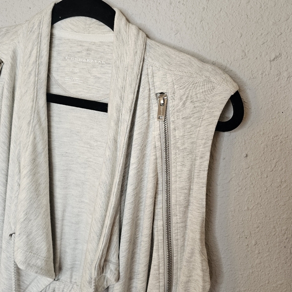 Donna Karan Active Open Cardigan Jacket Womens S Vest Zippers Logo Gray - Picture 5 of 14